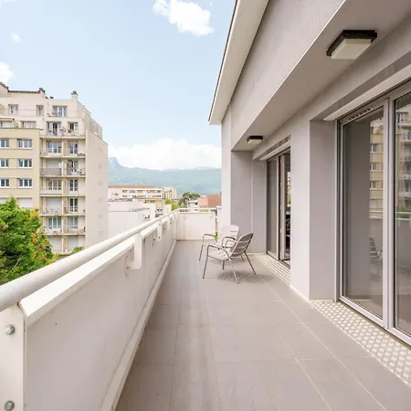 Tempologis Lägenhetshotell 4*